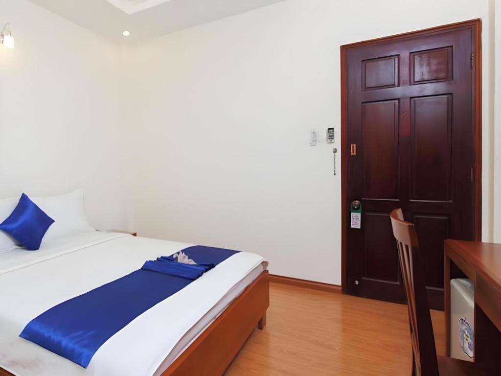 Blue River Hotel Ho Chi Minh City Exterior photo
